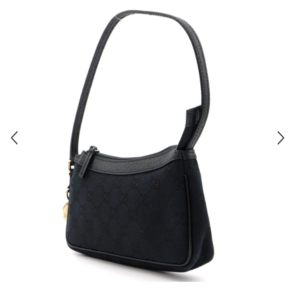 GUCCI ❤️ GG canvas accessory pouch